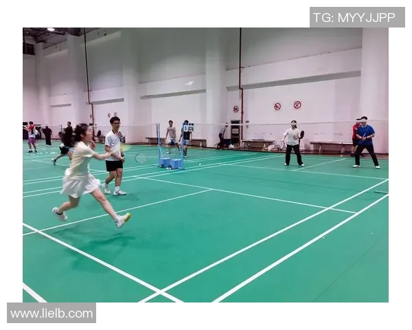 广州羽毛球队在灵活性排名中创新高展现出卓越实力与团队精神