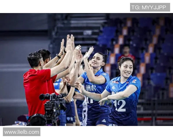 深圳排球队在全国排球灵活性排行榜中荣获第八名的佳绩分析 深圳排球队在全国排球灵活性排行榜中荣获第八名的佳绩分析