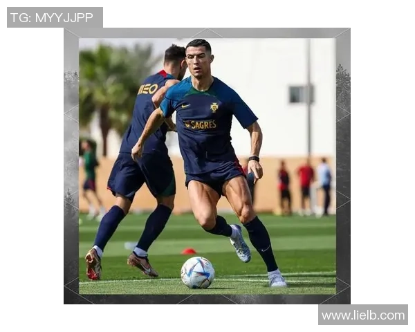 足球明星提前退役背后的故事与人生选择探讨 足球明星提前退役背后的故事与人生选择探讨